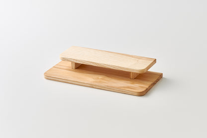 雅 - 台座付き人形 -